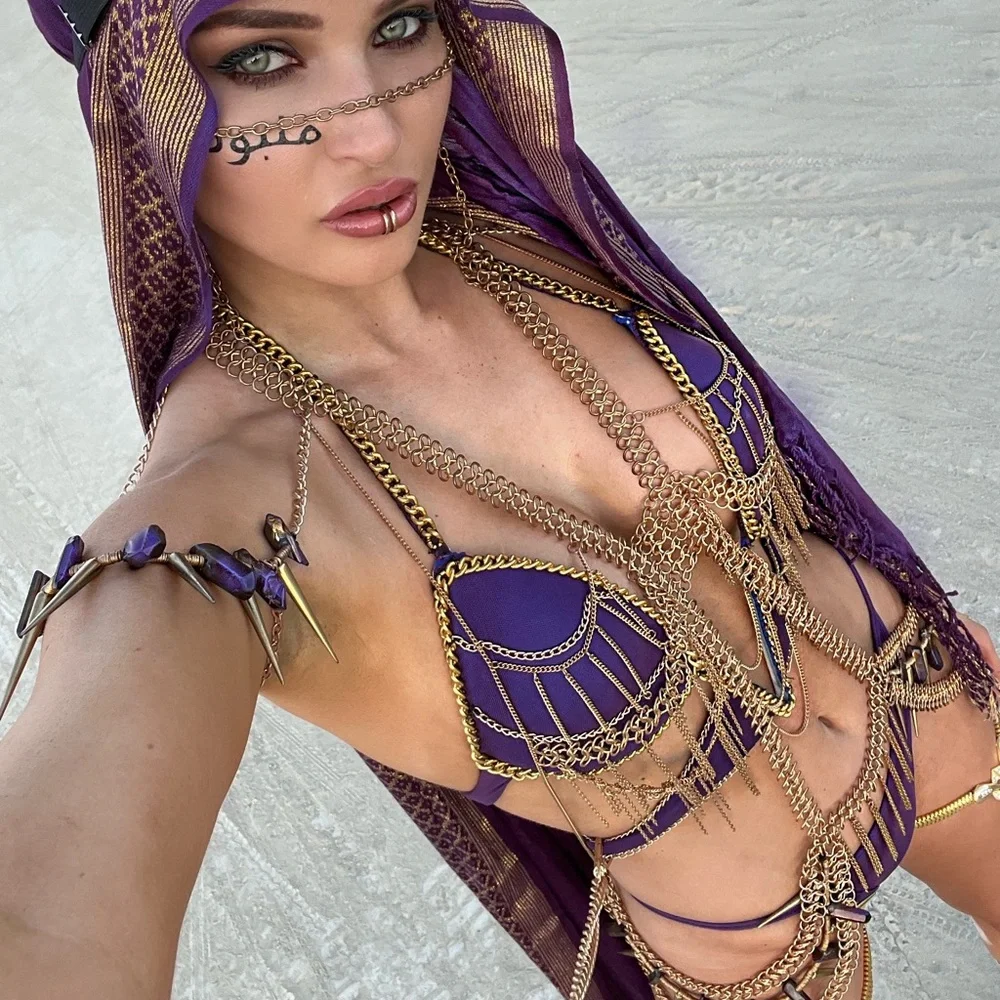 Purple/gold Playa outfit - Picture 4 of 4